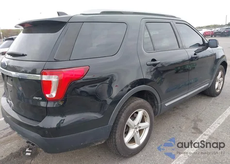 2017 Ford Explorer Xlt z USA, uszkodzony, nr VIN 1FM5K8D85HGD74553